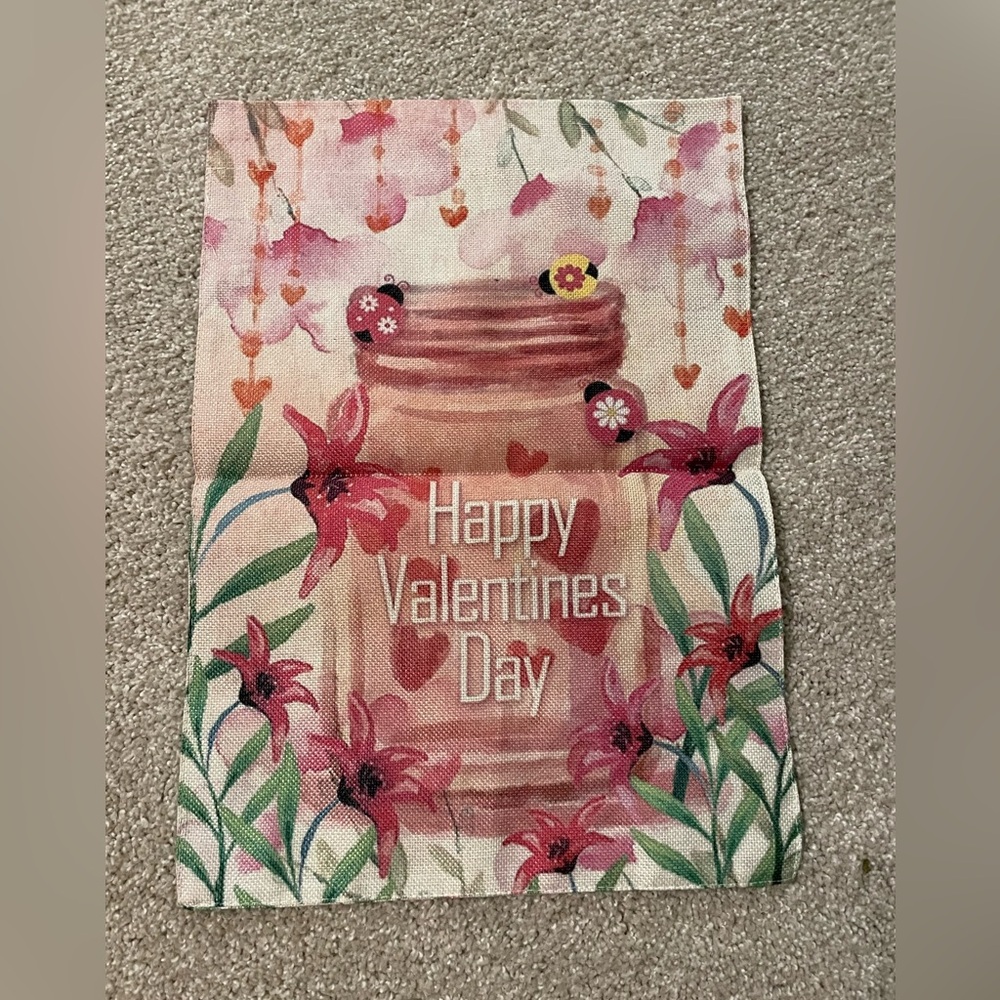 NWOT Valentine’s Day decor flag